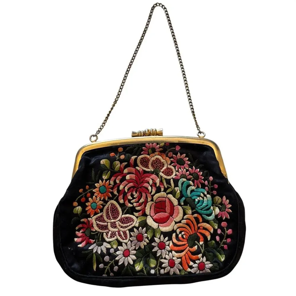 Floral Clutch VTG 60s 70s Black Silk Embroidered Evening Bag Hong Kong